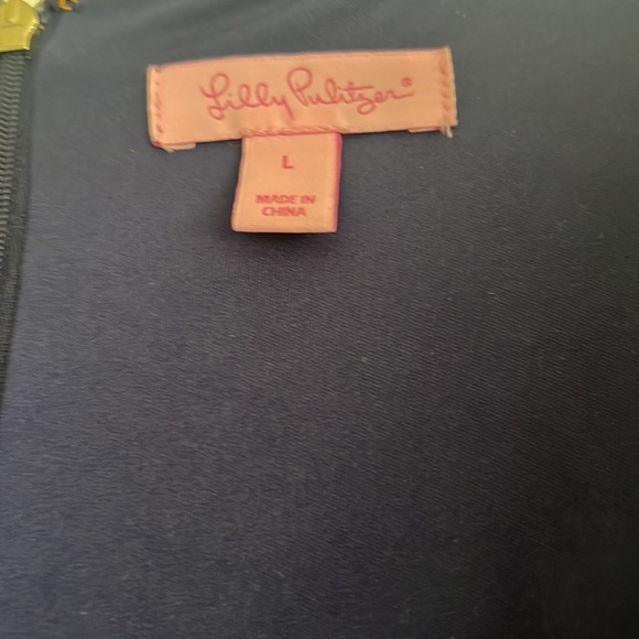 Lilly Pulitzer Lace Tiki Wrap Romper True Navy Feather Bloom Large - Picture 3 of 7